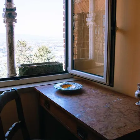 Assisi, Da Bernardo Assisi